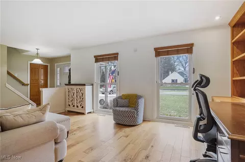 Living - 591 Treeside Dr, Stow, OH 44224 photo 1 of 5