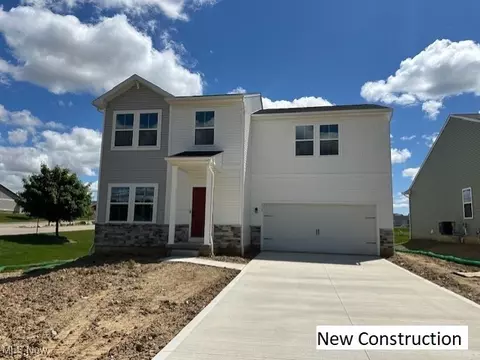 492 Broadway Ave, Louisville, OH 44641
