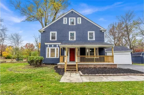 3329 Fairmount Blvd, Cleveland Heights, OH 44118