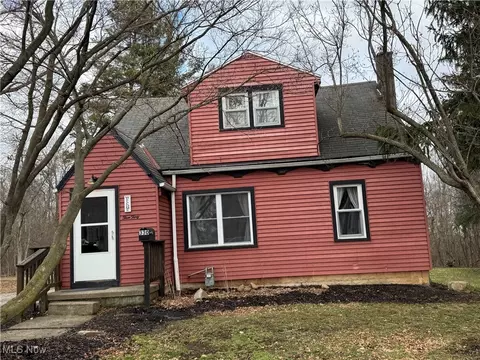 330 E 10th St, Ashland, OH 44805
