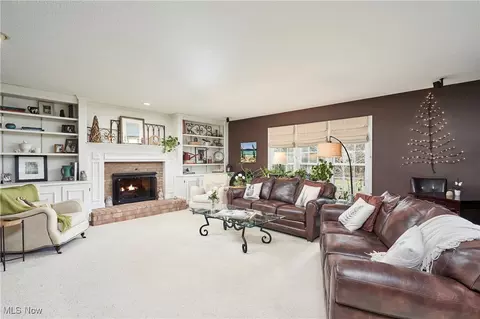 731 Berwick Ct, Copley, OH 44321 photo 9