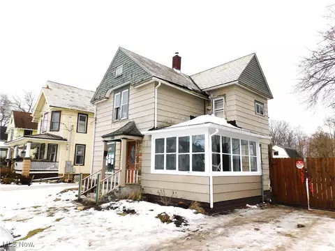 5329 Fort Ave, Ashtabula, OH 44004 photo 4