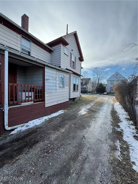 155 Riverside Dr, Ashtabula, OH 44004 photo 6
