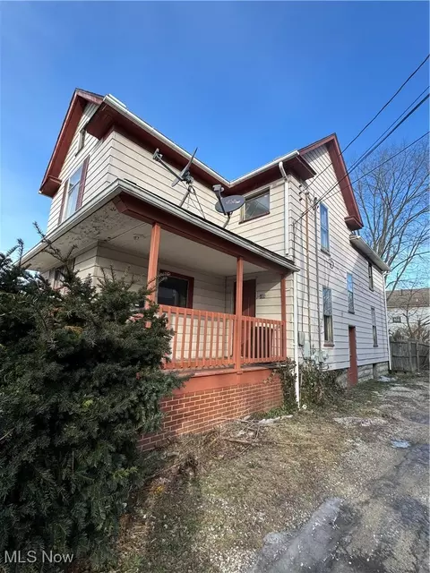 155 Riverside Dr, Ashtabula, OH 44004 photo 9