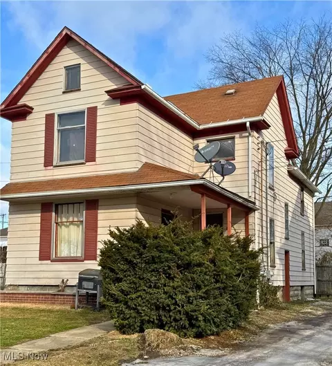 155 Riverside Dr, Ashtabula, OH 44004 photo 2