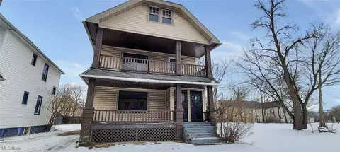 4070 E 141st St, Cleveland, OH 44128