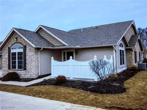 2618 Wetherington Ln #250, Wooster, OH 44691