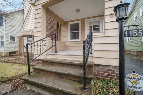 1155 Sylvania Rd, Cleveland Heights, OH 44121