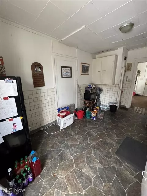 342 W Prospect Rd, Ashtabula, OH 44004 photo 8