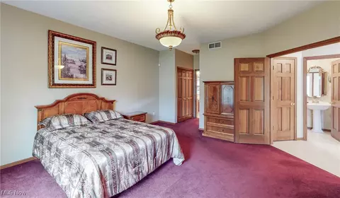 Bedroom - 6321 Andalor St NW, Canton, OH 44708 photo 2 of 4