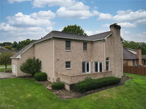 Exterior - 6321 Andalor St NW, Canton, OH 44708 photo 3 of 3