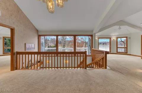 Entry Way - 466 W Mohawk Dr, Malvern, OH 44644 photo 1 of 5
