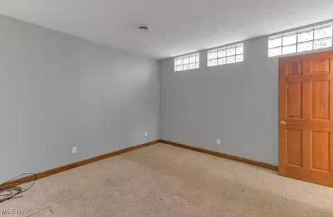 Bedroom - 466 W Mohawk Dr, Malvern, OH 44644 photo 5 of 5