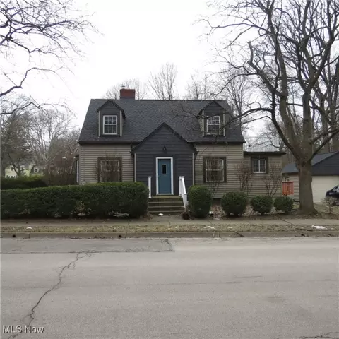 302 Wilson Ave, Kent, OH 44240