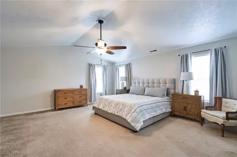 2697 Blue Ash Ave NW, Canton, OH 44708 photo 16