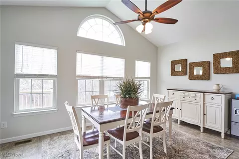 2697 Blue Ash Ave NW, Canton, OH 44708 photo 6