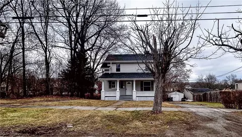 3508 Loveland Rd, Youngstown, OH 44502