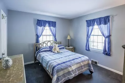 3215 Enfield Ave NW, Canton, OH 44708 photo 23