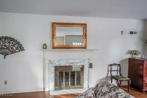 3215 Enfield Ave NW, Canton, OH 44708 photo 5