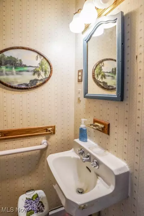 3215 Enfield Ave NW, Canton, OH 44708 photo 19