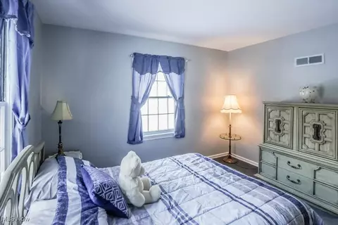 3215 Enfield Ave NW, Canton, OH 44708 photo 24