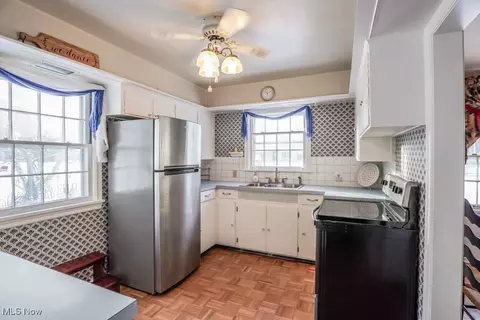 3215 Enfield Ave NW, Canton, OH 44708 photo 11