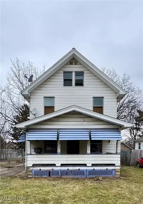 2018 S Heights Ave, Youngstown, OH 44502
