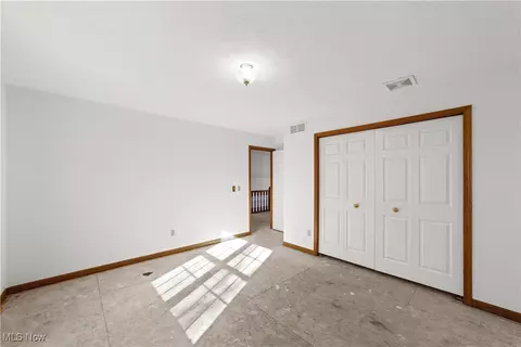 34210 Beacon Dr, Willoughby, OH 44094 photo 27