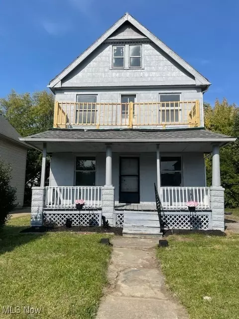 8909 Fuller Ave, Cleveland, OH 44104