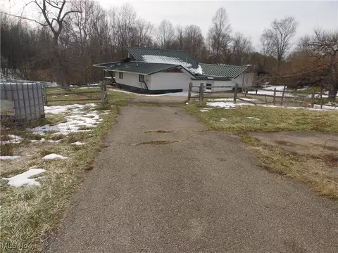1012 Mayle Ridge Rd, Cutler, OH 45724