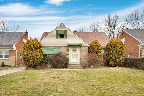 4243 Okalona Rd, South Euclid, OH 44121