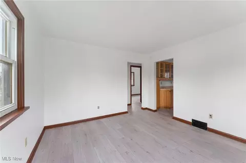 Living - 458 Edith Ave, Akron, OH 44312 photo 3 of 4