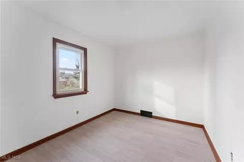 Bedroom - 458 Edith Ave, Akron, OH 44312 photo 1 of 4