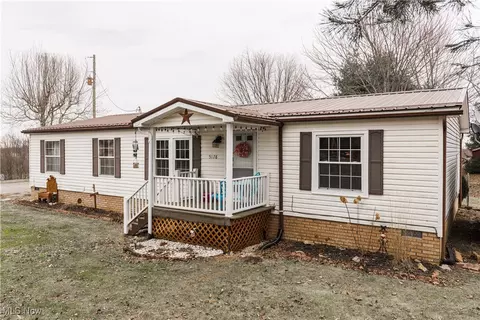 5178 Brocade Rd SE, Amsterdam, OH 43903