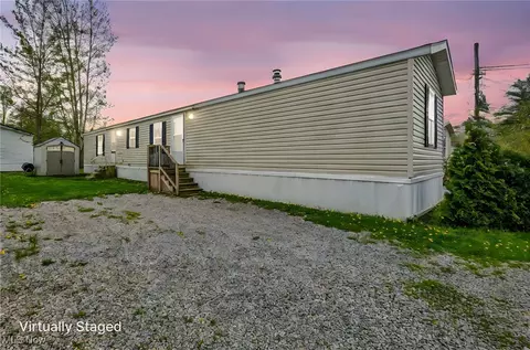 111 Marilyn Dr, Madison, OH 44057