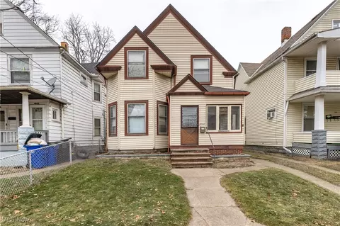 4006 Woodbridge Ave, Cleveland, OH 44109
