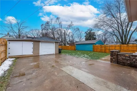 1870 E 33rd St, Lorain, OH 44055 photo 35