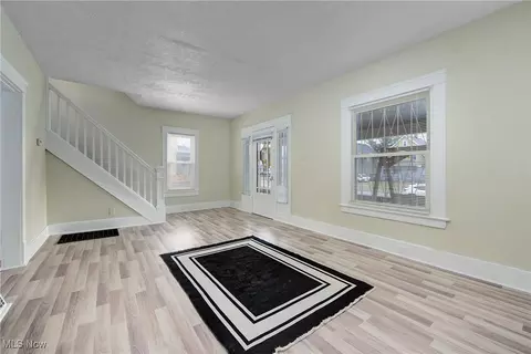 1870 E 33rd St, Lorain, OH 44055 photo 8