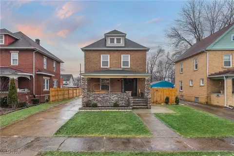 1870 E 33rd St, Lorain, OH 44055