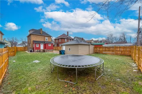 1870 E 33rd St, Lorain, OH 44055 photo 39
