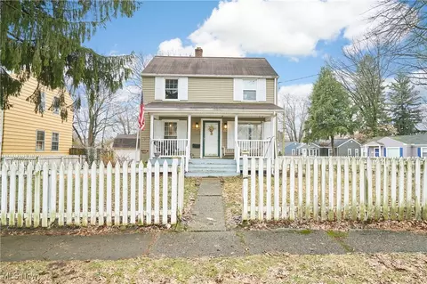 124 Washington Ave, Cuyahoga Falls, OH 44221