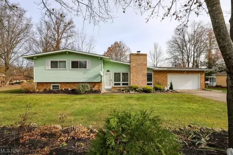 451 Rosedale St, Ravenna, OH 44266