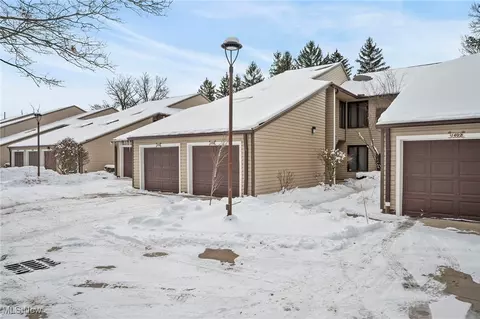 1404 Cleveland Heights Blvd, Cleveland Heights, OH 44121