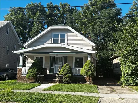 4601 Cullen Dr, Cleveland, OH 44105