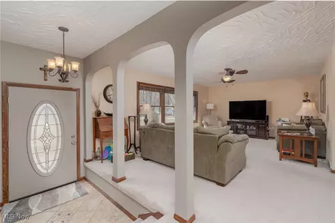 1205 Van Winkle Dr, Plymouth, OH 44004 photo 4