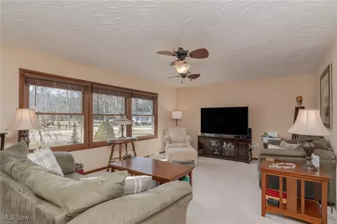 1205 Van Winkle Dr, Plymouth, OH 44004 photo 5