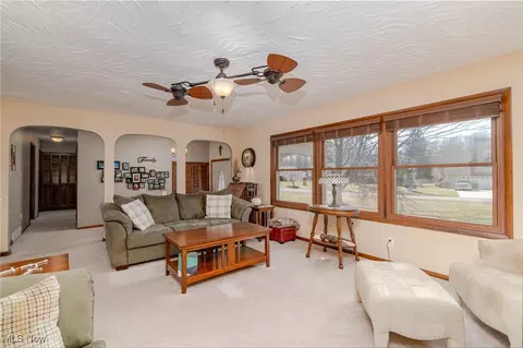 1205 Van Winkle Dr, Plymouth, OH 44004 photo 7