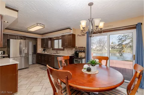 1205 Van Winkle Dr, Plymouth, OH 44004 photo 9