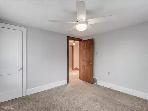 105 Devonshire Dr, Akron, OH 44312 photo 22