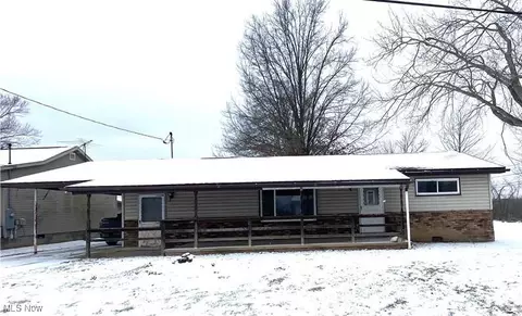 913 Moyer Ave, Parkersburg, WV 26101